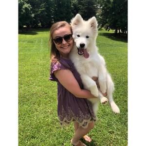 Meet your Posher, Evelyn